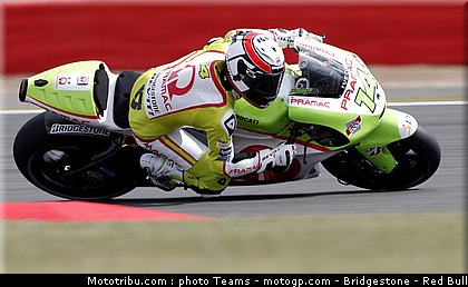 motogp_depuniet_02_angleterre_silverstone_2011.jpg