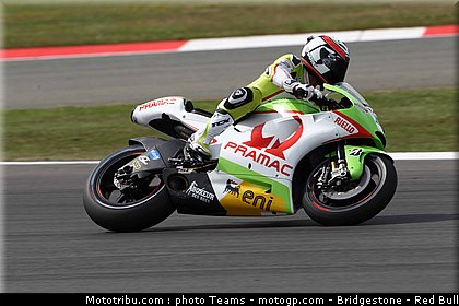 motogp_depuniet_11_angleterre_silverstone_2011.jpg