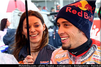 motogp_dovizioso_13_angleterre_silverstone_2011.jpg