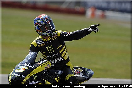 motogp_edwards_12_angleterre_silverstone_2011.jpg