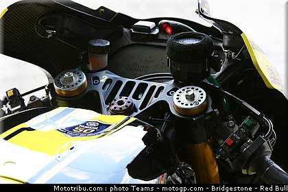 motogp_edwards_14_angleterre_silverstone_2011.jpg