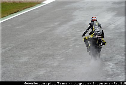 motogp_edwards_17_angleterre_silverstone_2011.jpg