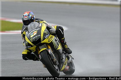 motogp_edwards_21_angleterre_silverstone_2011.jpg