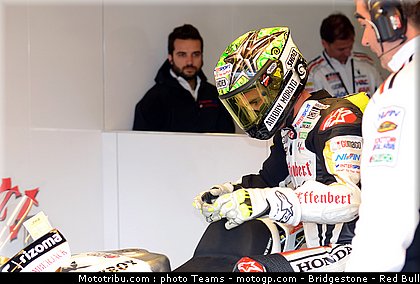 motogp_elias_24_angleterre_silverstone_2011.jpg