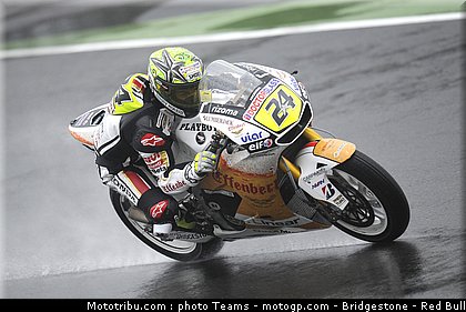 motogp_elias_35_angleterre_silverstone_2011.jpg