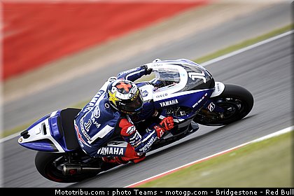 motogp_lorenzo_06_angleterre_silverstone_2011.jpg