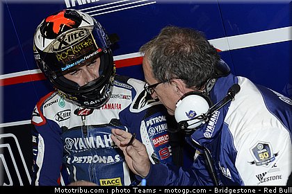 motogp_lorenzo_08_angleterre_silverstone_2011.jpg