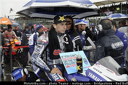 motogp_lorenzo_13_angleterre_silverstone_2011.jpg