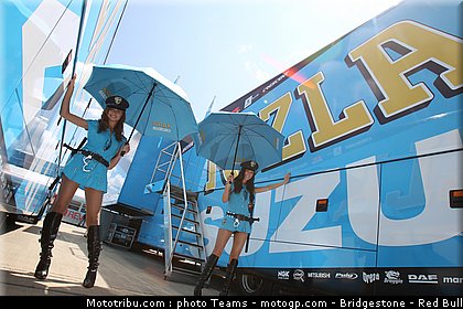 motogp_pitbabes_11_angleterre_silverstone_2011.jpg