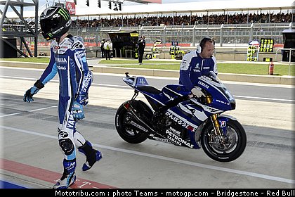 motogp_spies_3_angleterre_silverstone_2011.jpg