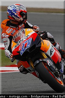motogp_stoner_06_angleterre_silverstone_2011.jpg