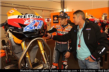 motogp_stoner_14_angleterre_silverstone_2011.jpg
