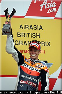 motogp_stoner_18_angleterre_silverstone_2011.jpg