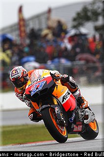 motogp_stoner_24_angleterre_silverstone_2011.jpg