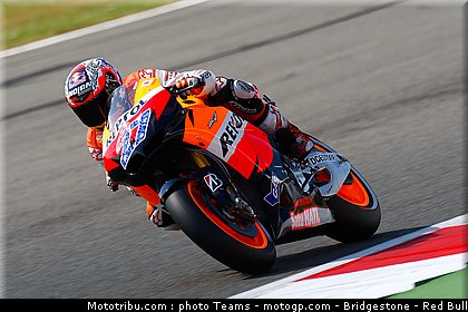 motogp_stoner_35_angleterre_silverstone_2011.jpg