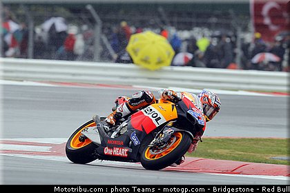 motogp_stoner_38_angleterre_silverstone_2011.jpg
