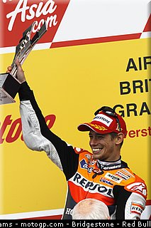 motogp_stoner_39_angleterre_silverstone_2011.jpg