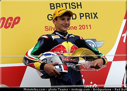 red_bull_rookies_cup_009_angleterre_silverstone_2011.jpg