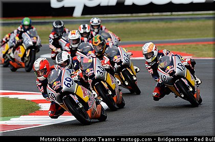 red_bull_rookies_cup_036_angleterre_silverstone_2011.jpg