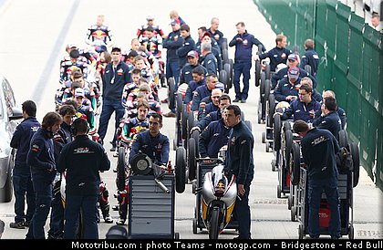 red_bull_rookies_cup_054_angleterre_silverstone_2011.jpg