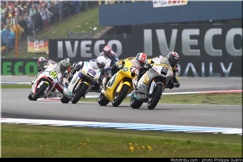 moto2_003_pays_bas_assen_2011
