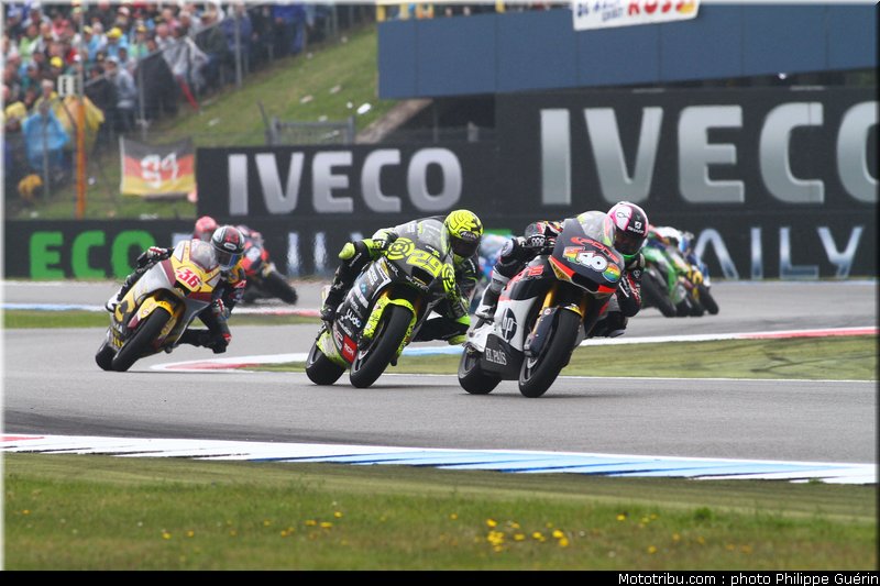 moto2_007_pays_bas_assen_2011