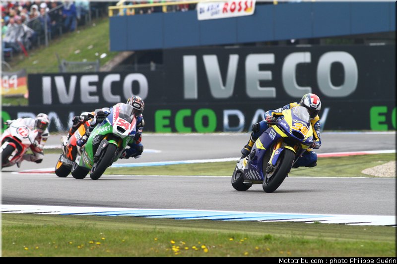 moto2_009_pays_bas_assen_2011