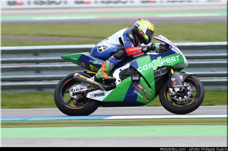 moto2_aegerter_2_pays_bas_assen_2011