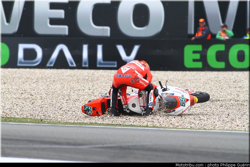 moto2_bradl_2_pays_bas_assen_2011