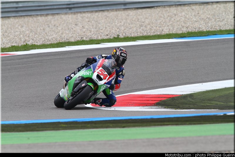 moto2_sofuoglu_1_pays_bas_assen_2011