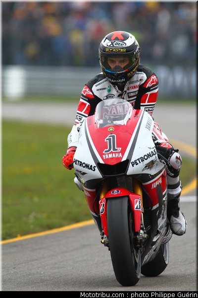 motogp_lorenzo_04_pays_bas_assen_2011