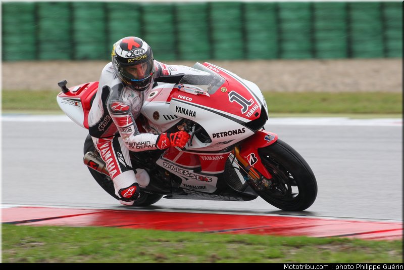 motogp_lorenzo_08_pays_bas_assen_2011