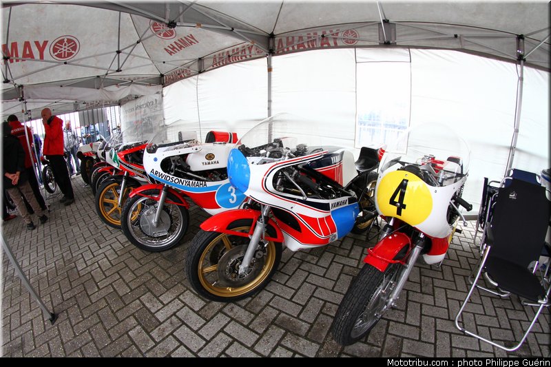 motogp_paddock_circuit_08_pays_bas_assen_2011