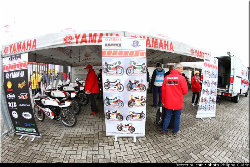 motogp_paddock_circuit_09_pays_bas_assen_2011