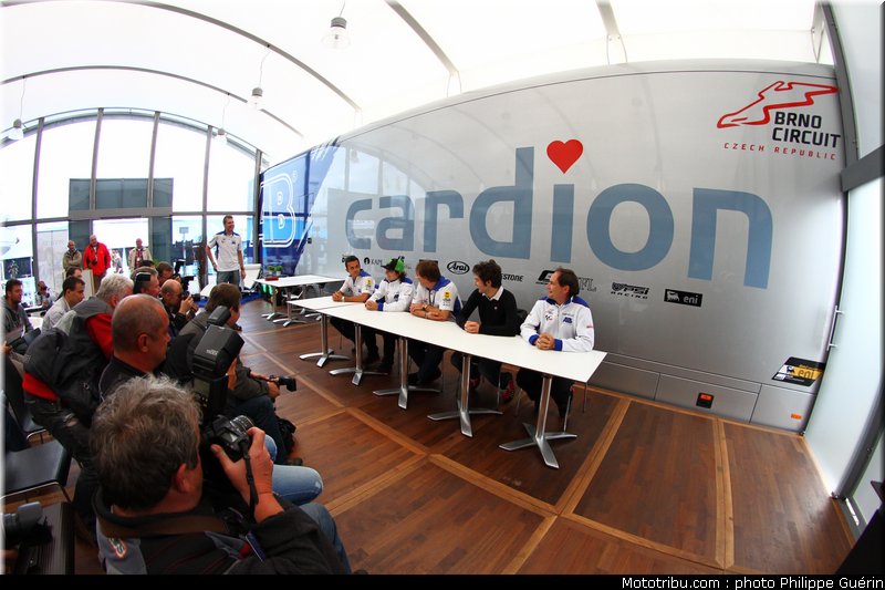 motogp_paddock_circuit_18_pays_bas_assen_2011