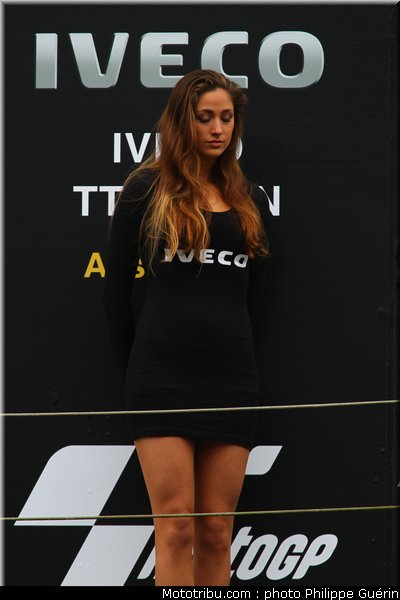 motogp_pitbabes_11_pays_bas_assen_2011
