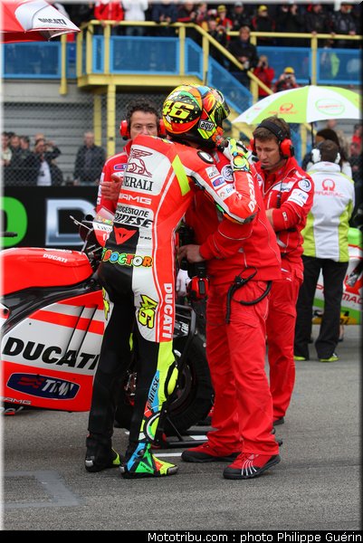 motogp_rossi_11_pays_bas_assen_2011