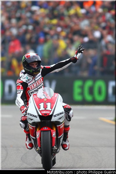 motogp_spies_04_pays_bas_assen_2011