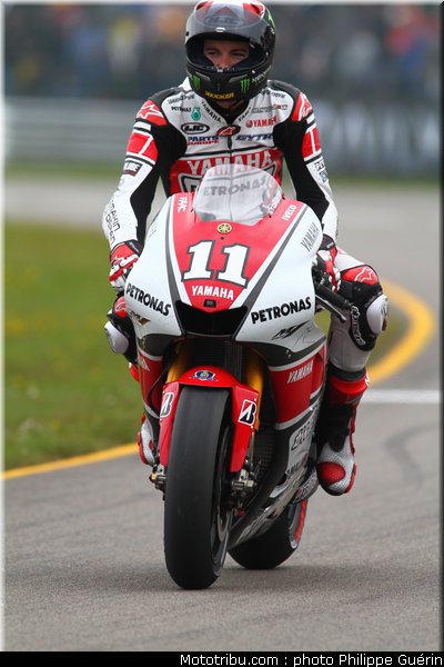 motogp_spies_05_pays_bas_assen_2011