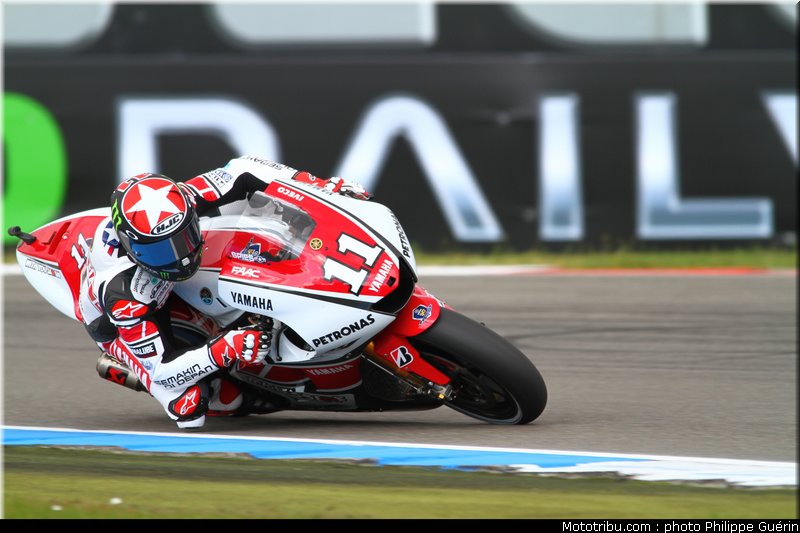 motogp_spies_07_pays_bas_assen_2011