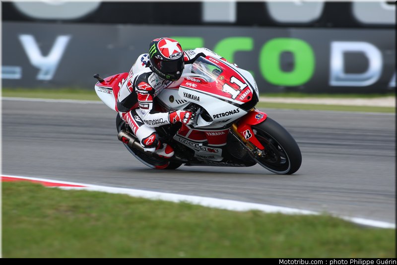 motogp_spies_17_pays_bas_assen_2011