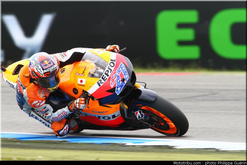 motogp_stoner_04_pays_bas_assen_2011