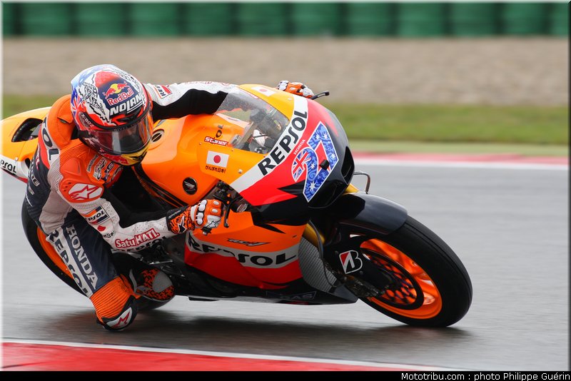 motogp_stoner_08_pays_bas_assen_2011