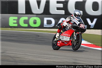 125_pedone_2_pays_bas_assen_2011.JPG