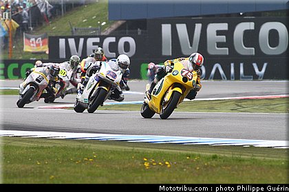 moto2_006_pays_bas_assen_2011.JPG