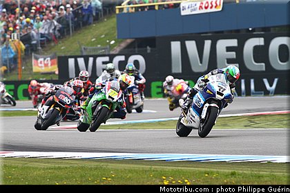moto2_012_pays_bas_assen_2011.JPG