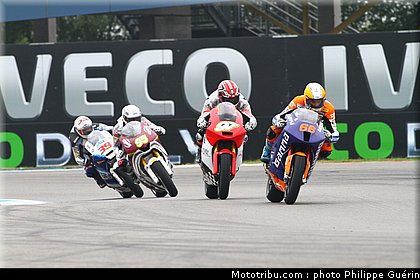 moto2_014_pays_bas_assen_2011.JPG