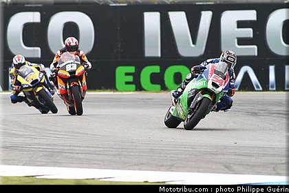 moto2_015_pays_bas_assen_2011.JPG