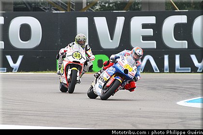 moto2_017_pays_bas_assen_2011.JPG