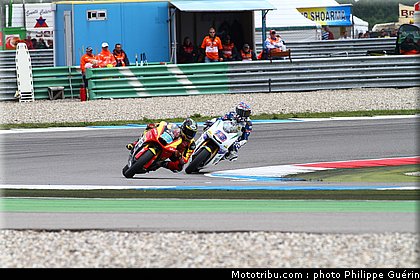 moto2_026_pays_bas_assen_2011.JPG